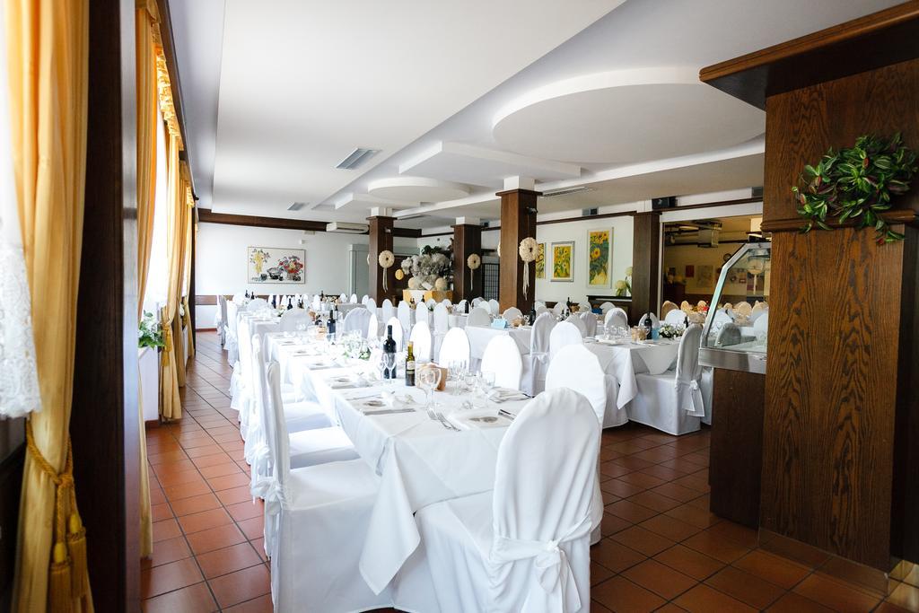 Hotel Olimpic Baselga di Pinè Esterno foto