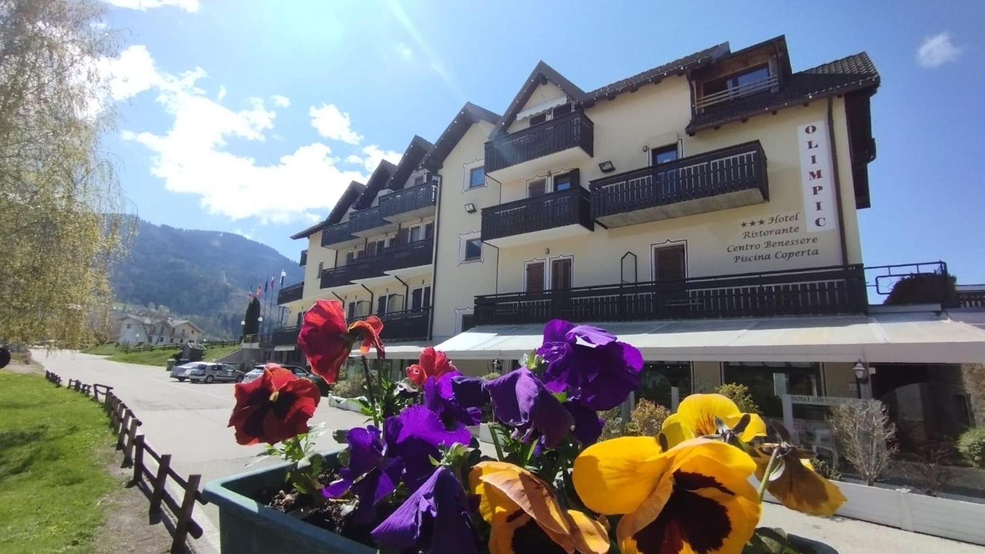 Hotel Olimpic Baselga di Pinè Esterno foto