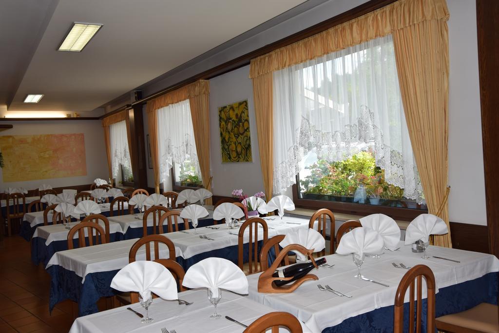 Hotel Olimpic Baselga di Pinè Esterno foto
