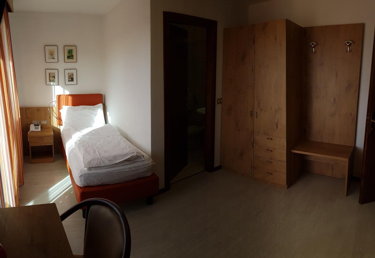 Hotel Olimpic Baselga di Pinè Esterno foto